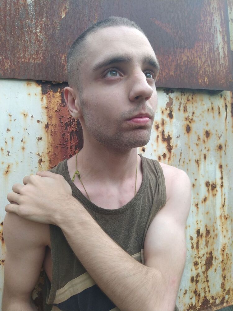  45955757  , 24 ,    