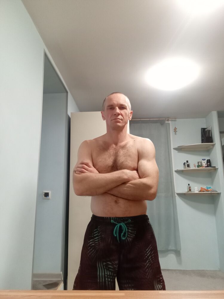  48359497  , 46 ,    