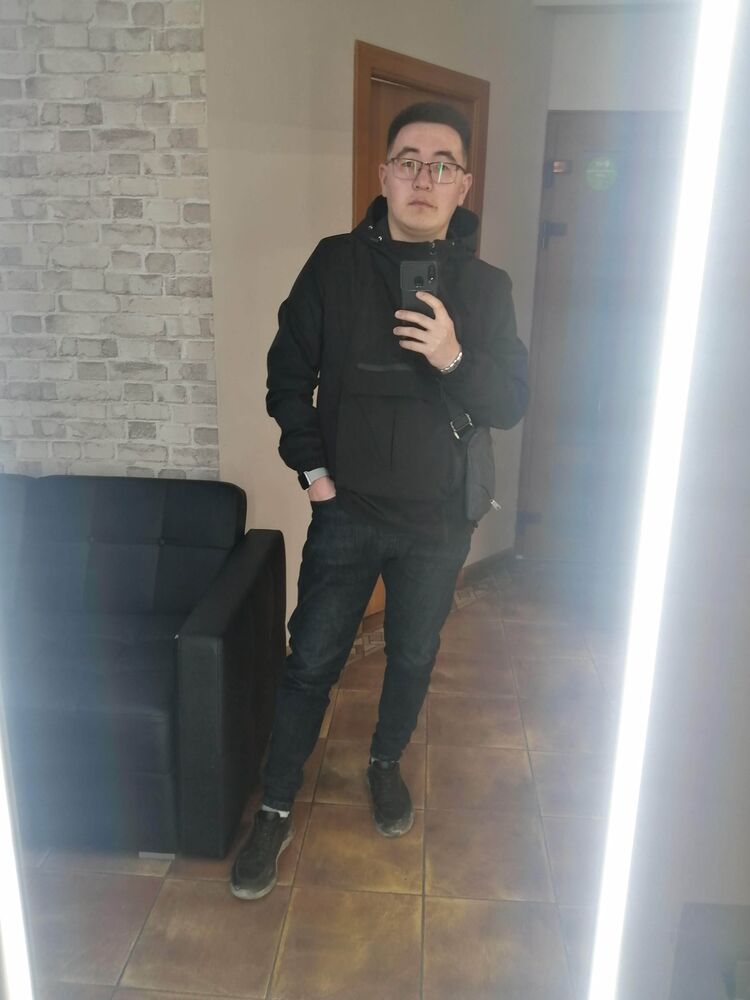 43647737  , 31 ,    -