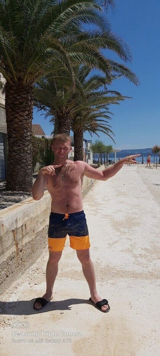  ,   Vladimir, 38 ,   ,   , c , 