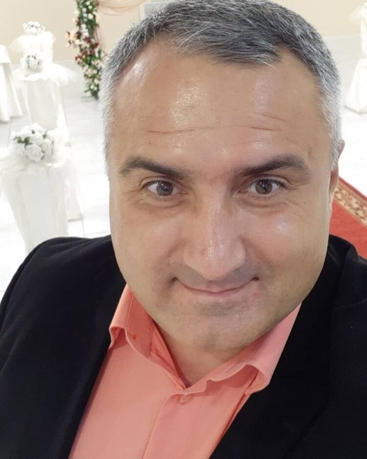  17584057  Lengyel, 64 ,    -