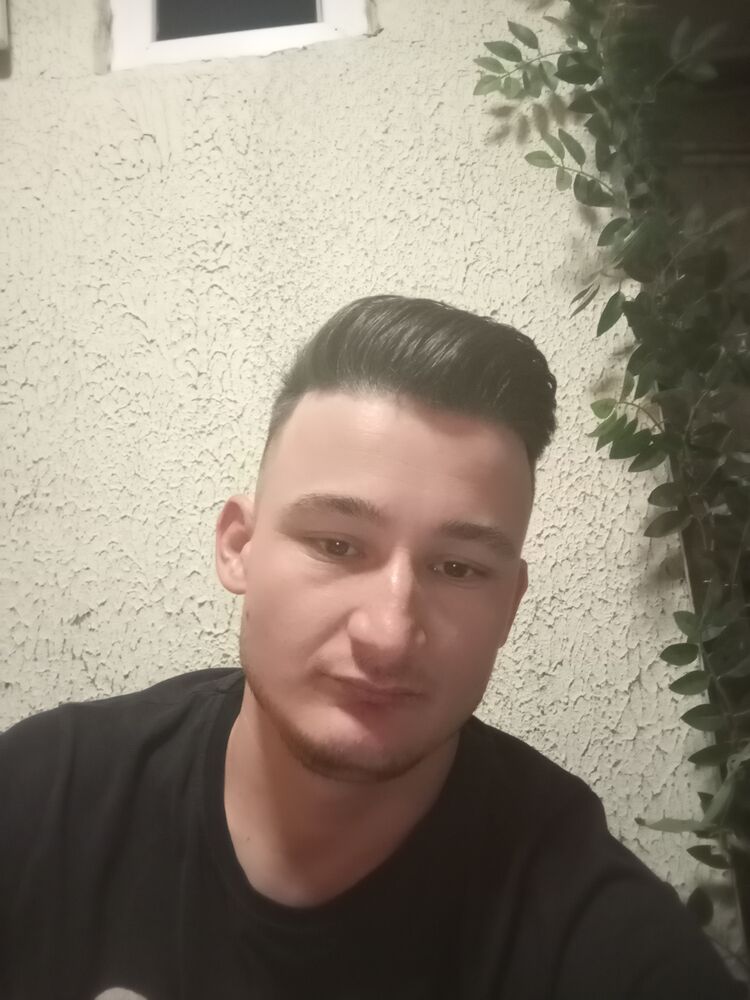  54668047  Mekka, 25 ,    