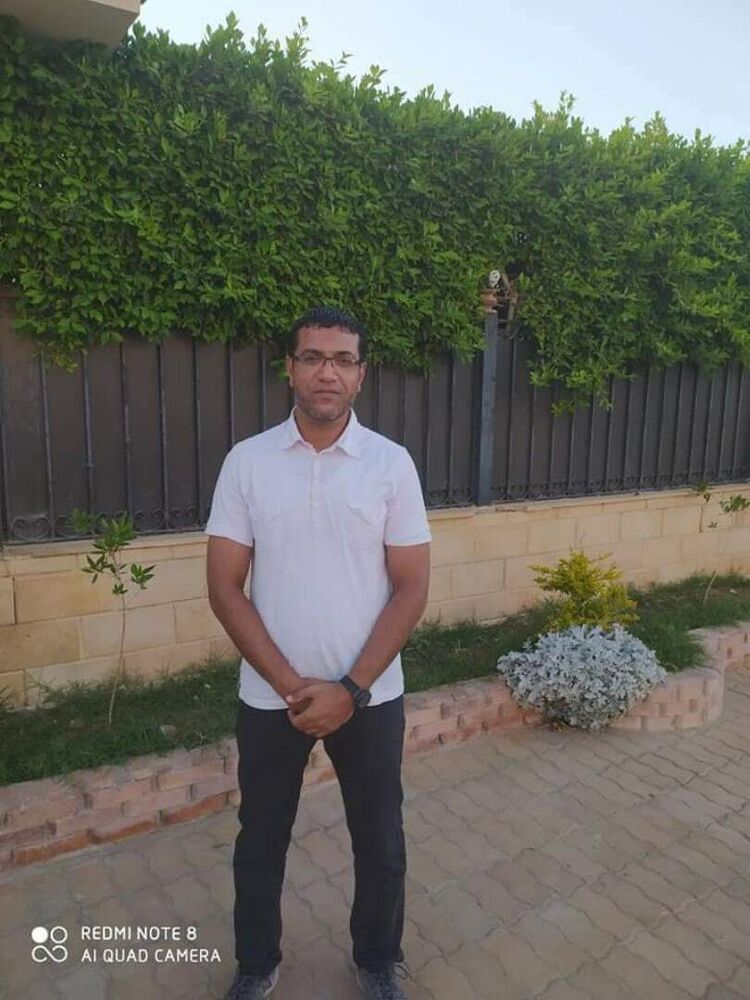  28922167  Khaled, 43 ,    Al Ghardaqah