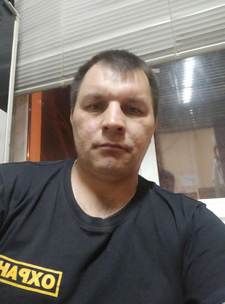  38895227  , 44 ,    