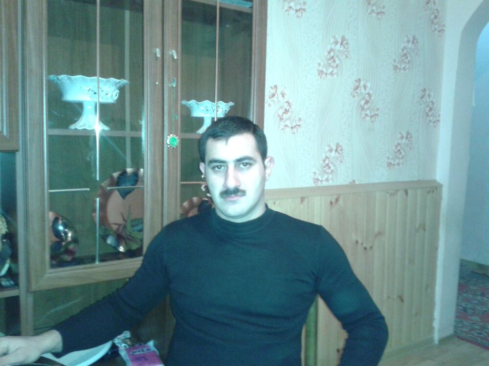  5659047  BABEK, 39 ,    
