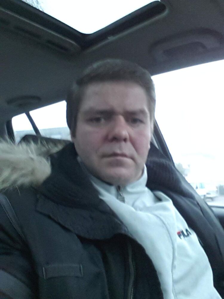  Esslingen,   Sergej, 44 ,     , c , 