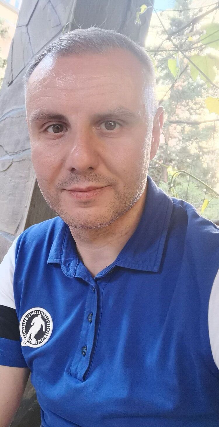  ,   Alexander, 47 ,   ,   , c 