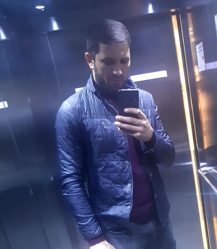  30356247  , 34 ,    
