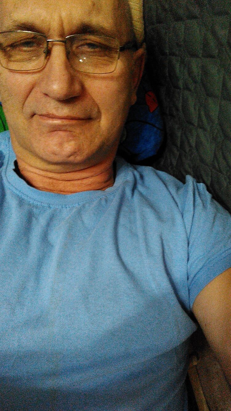  32413707  , 65 ,    