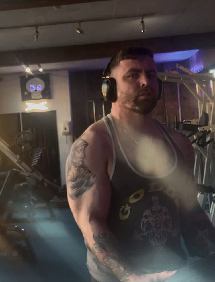 ���������� ������, ���� ������� James, 48 ���, ������������ ��� ������, ����� � ���������, c�������� ���������, ���������