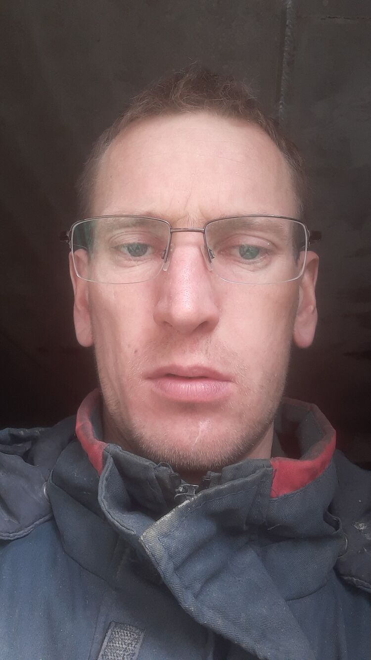  28043367  , 36 ,    