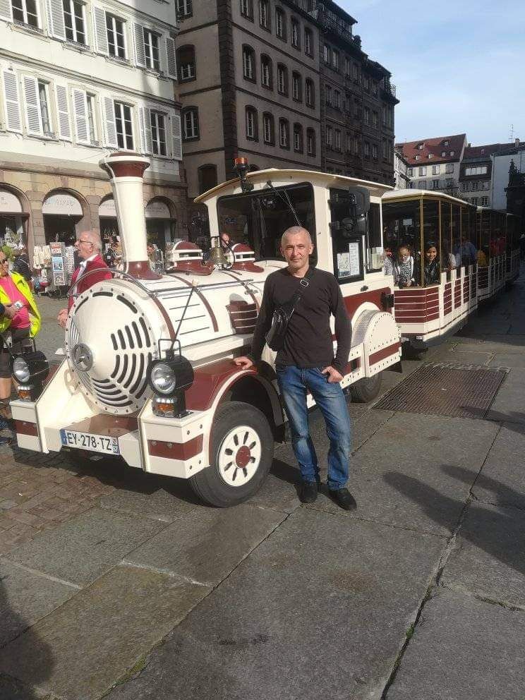  30707517  , 42 ,    
