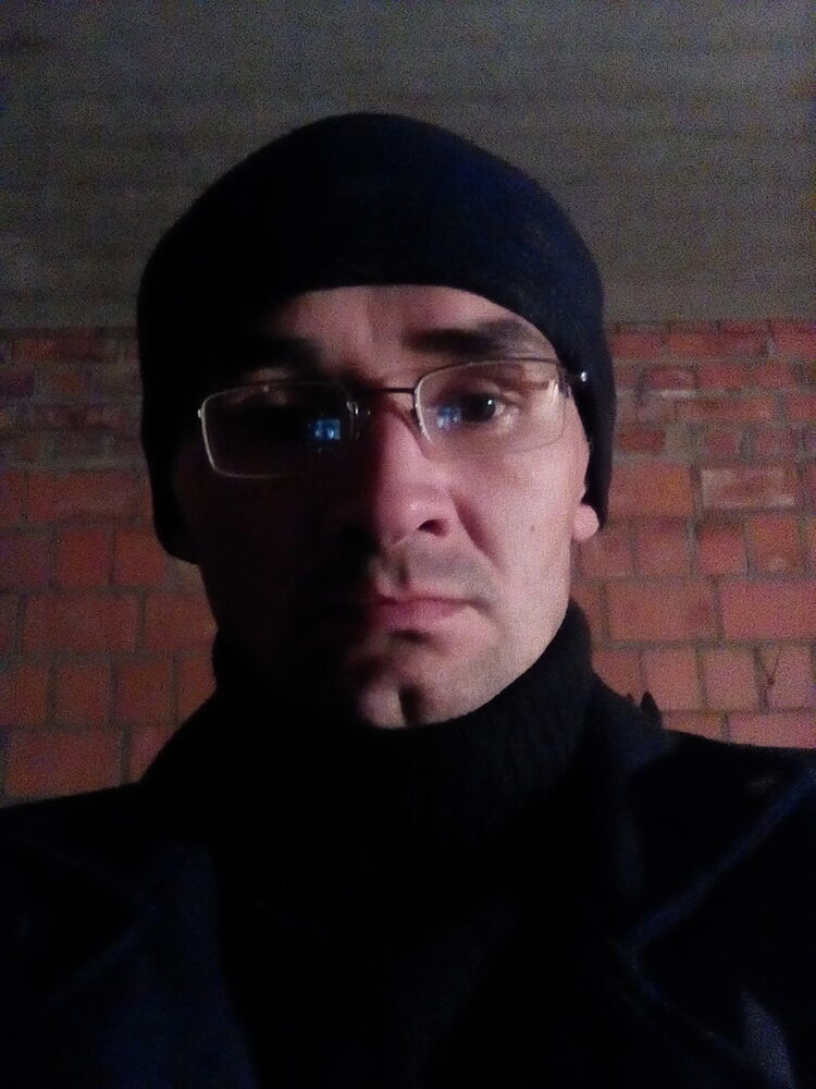  10906087  Igorgalahov, 44 ,    