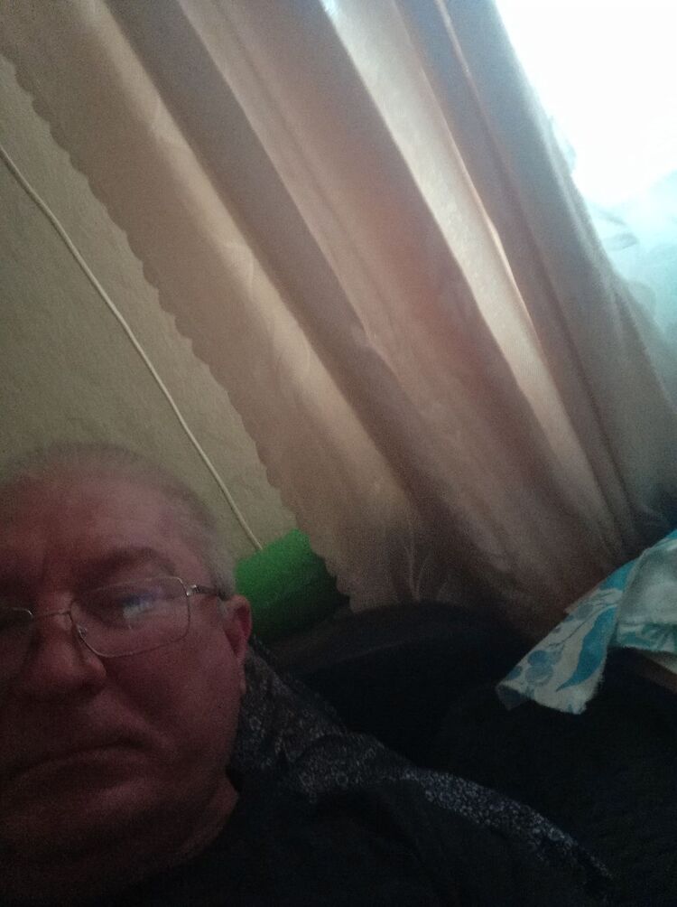  42547017  , 52 ,    