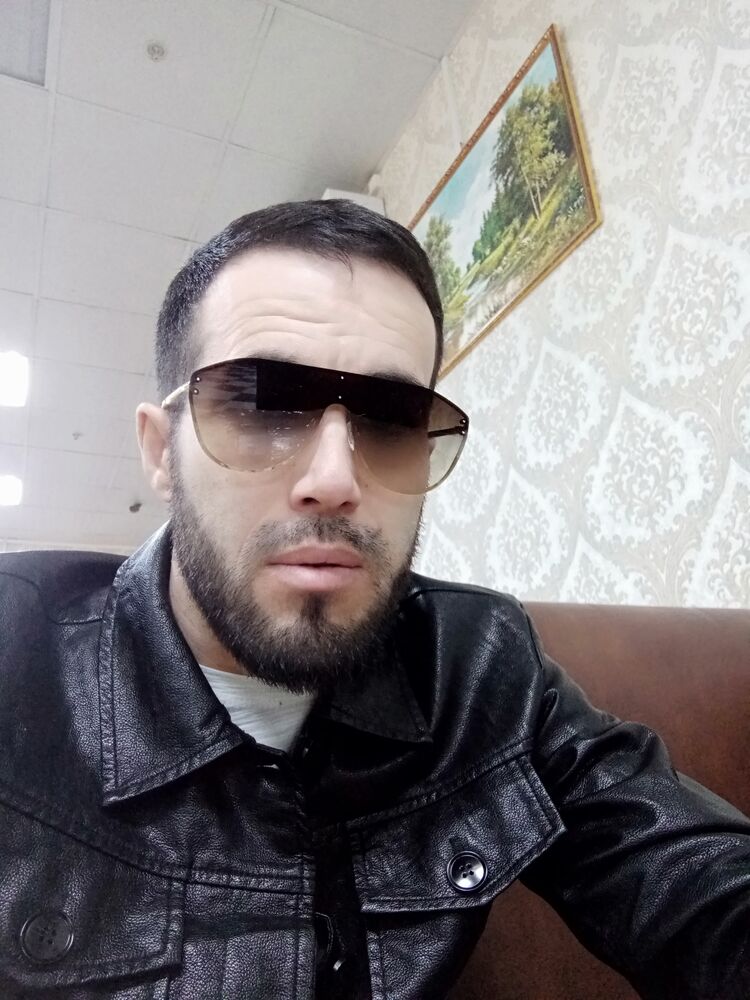  ,   Roma, 33 ,   ,   , 