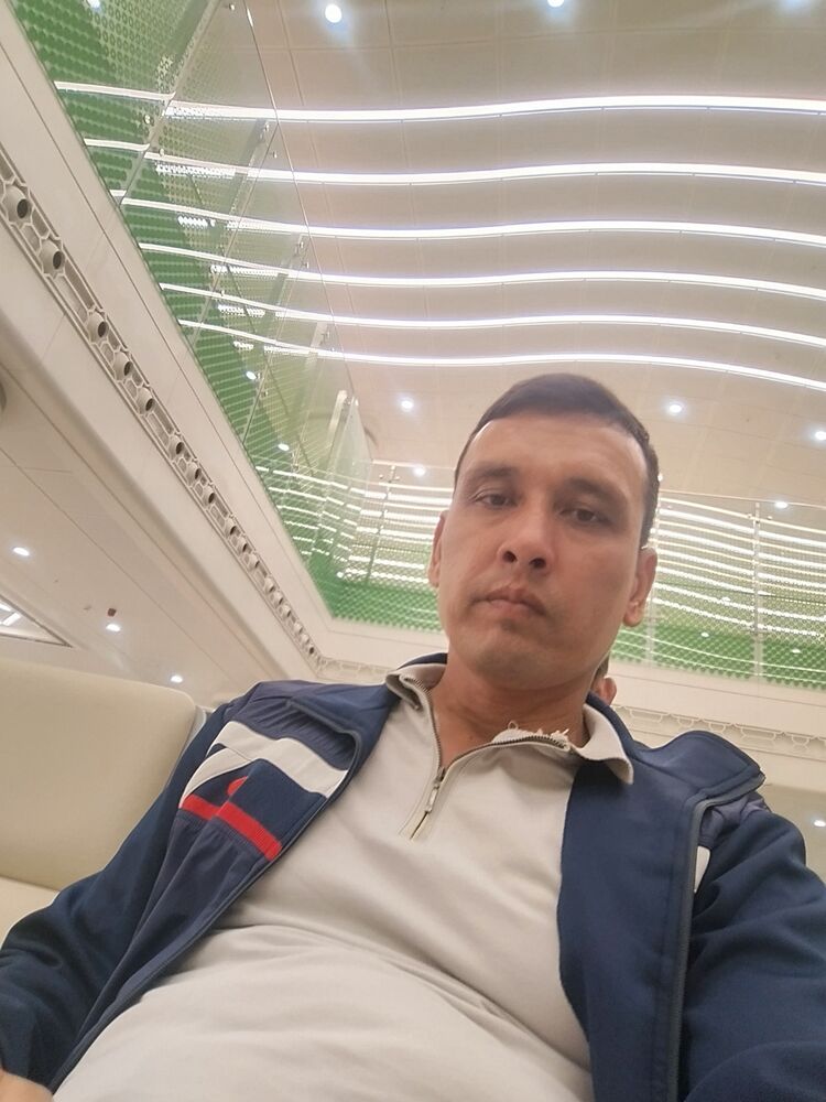  48103077  Aybek, 41 ,    