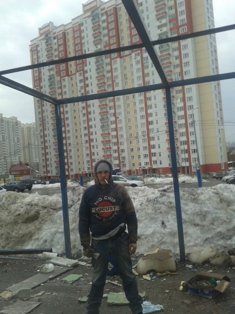  11905077  , 38 ,     