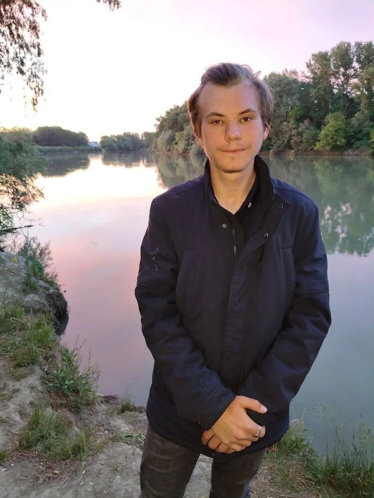 ���� 50490077 ����� Ceigdsvctds, 19 ���, ���� ���������� � ���������-��-������