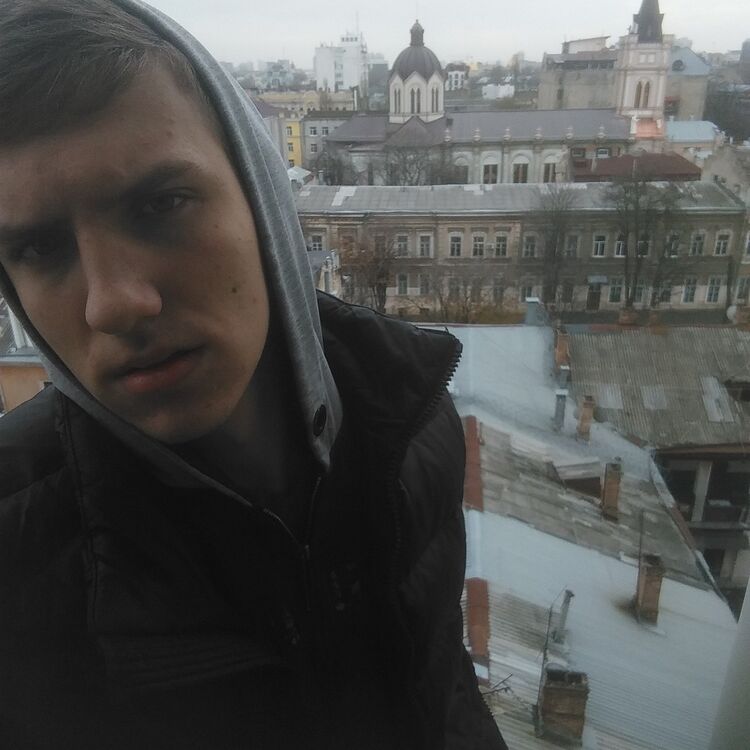  ,   Denys, 26 ,   ,   , c 