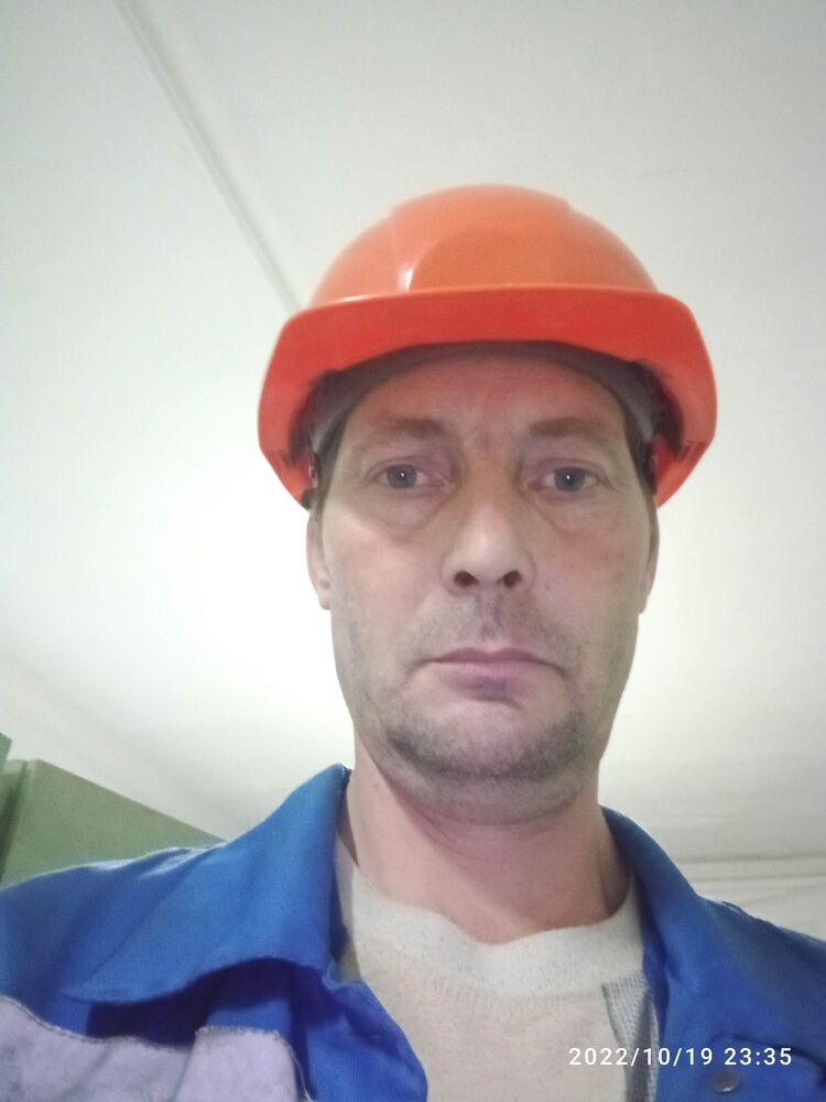  47801287  RYSLAN, 46 ,    
