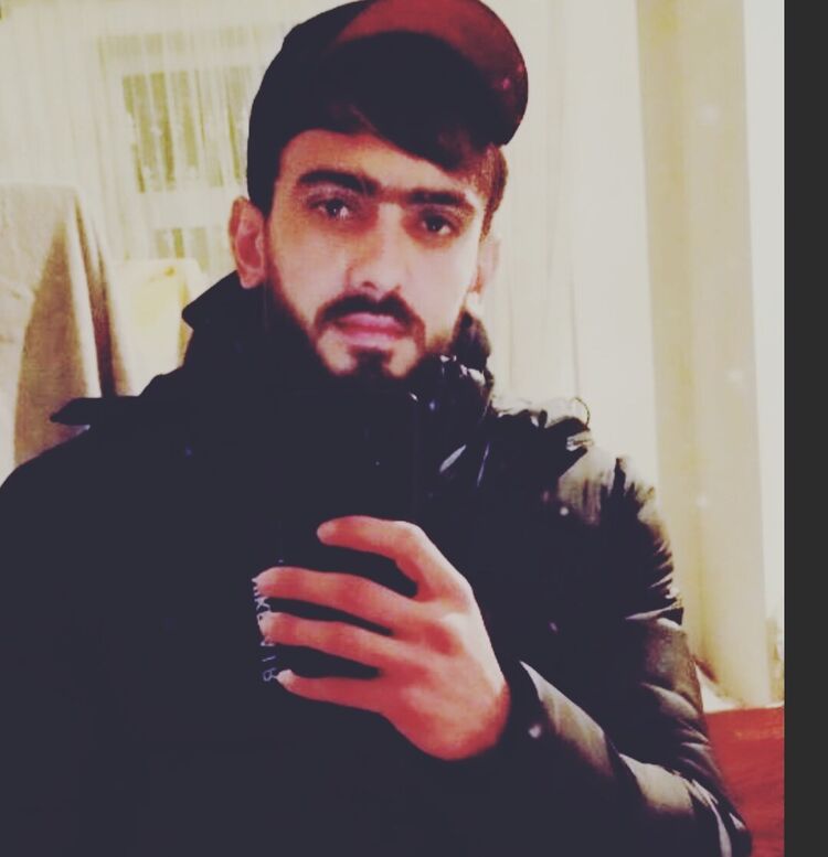  ,   Muca, 30 ,     