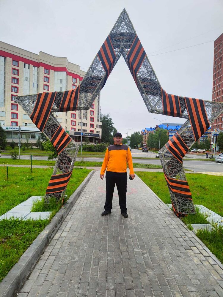  ,   Ruslan, 34 ,   ,   , c , 