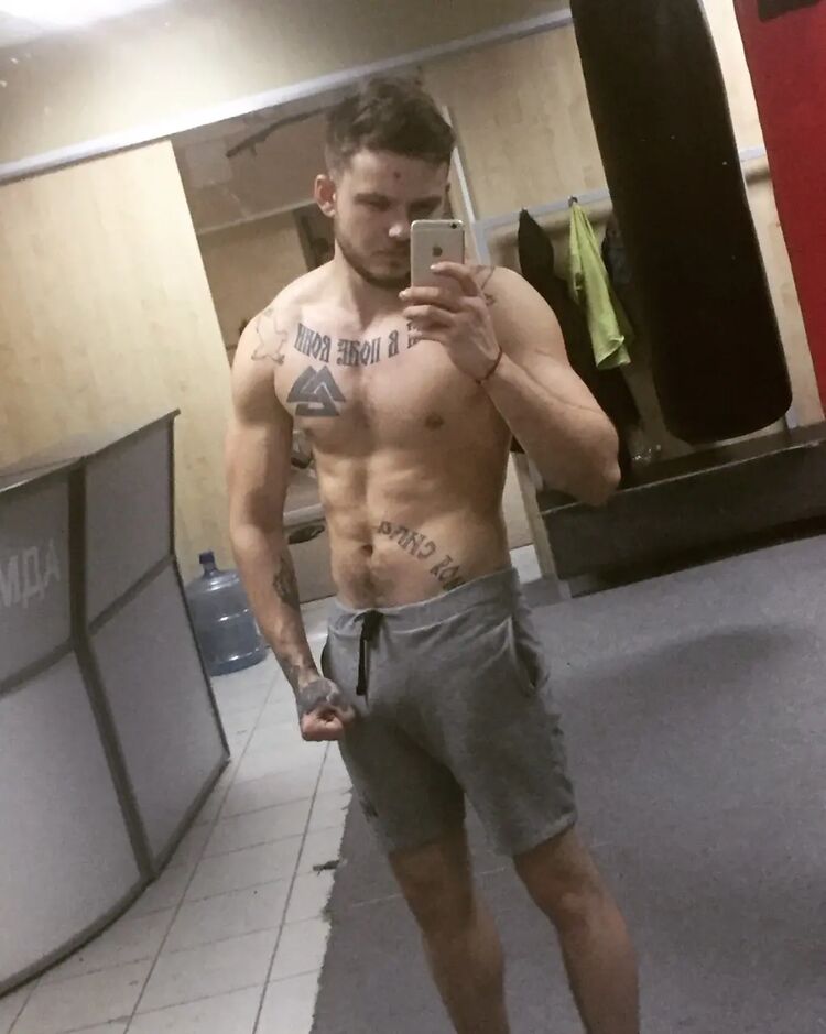  ,   Mikhail, 27 ,   ,   
