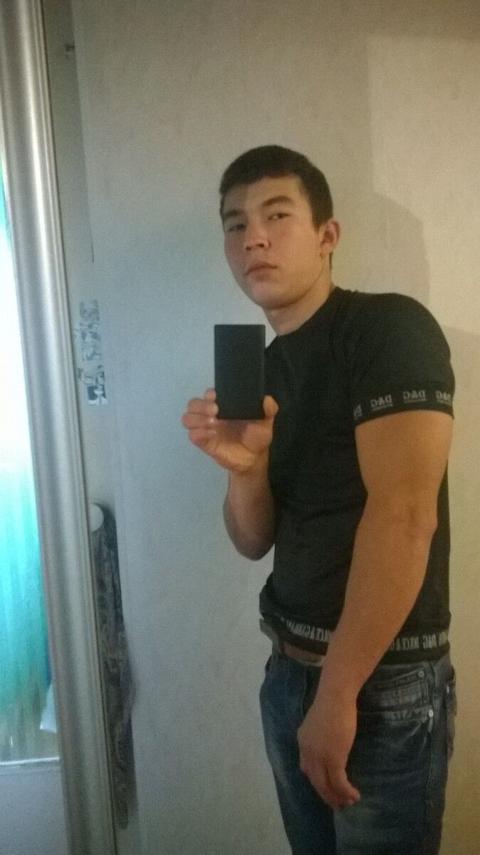  ,   Rustam, 33 ,   ,   , c 