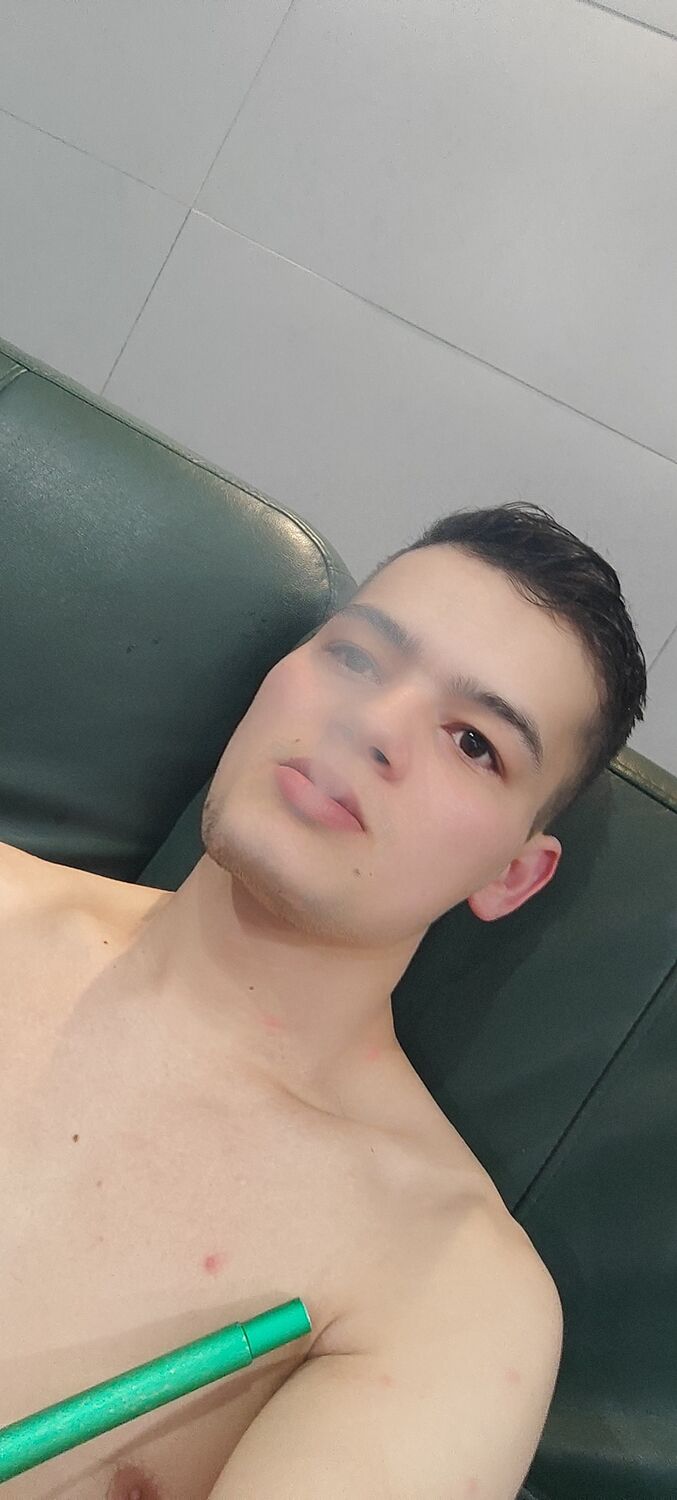  49402907  , 22 ,    