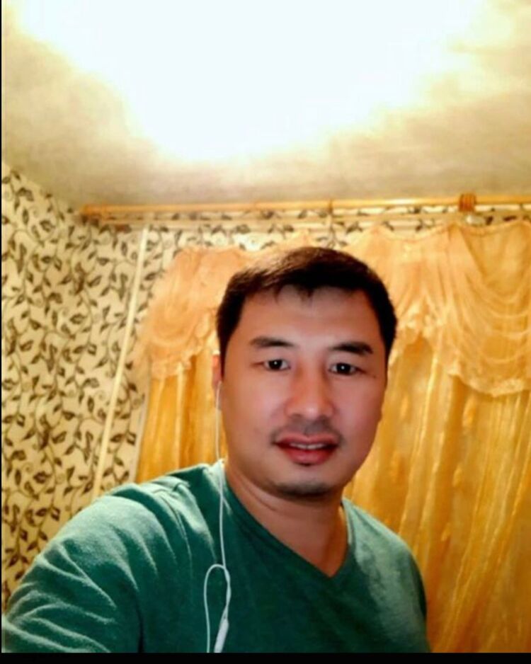  33717517  Oleg, 34 ,    