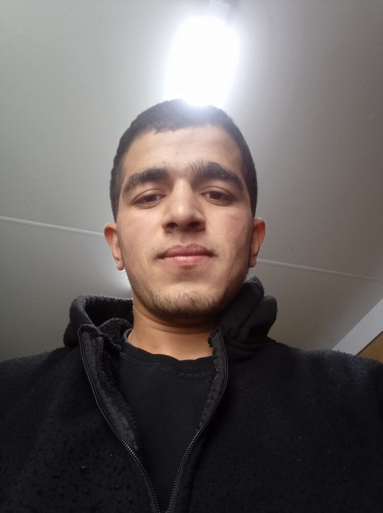  ,   Sanjar, 23 ,   ,   