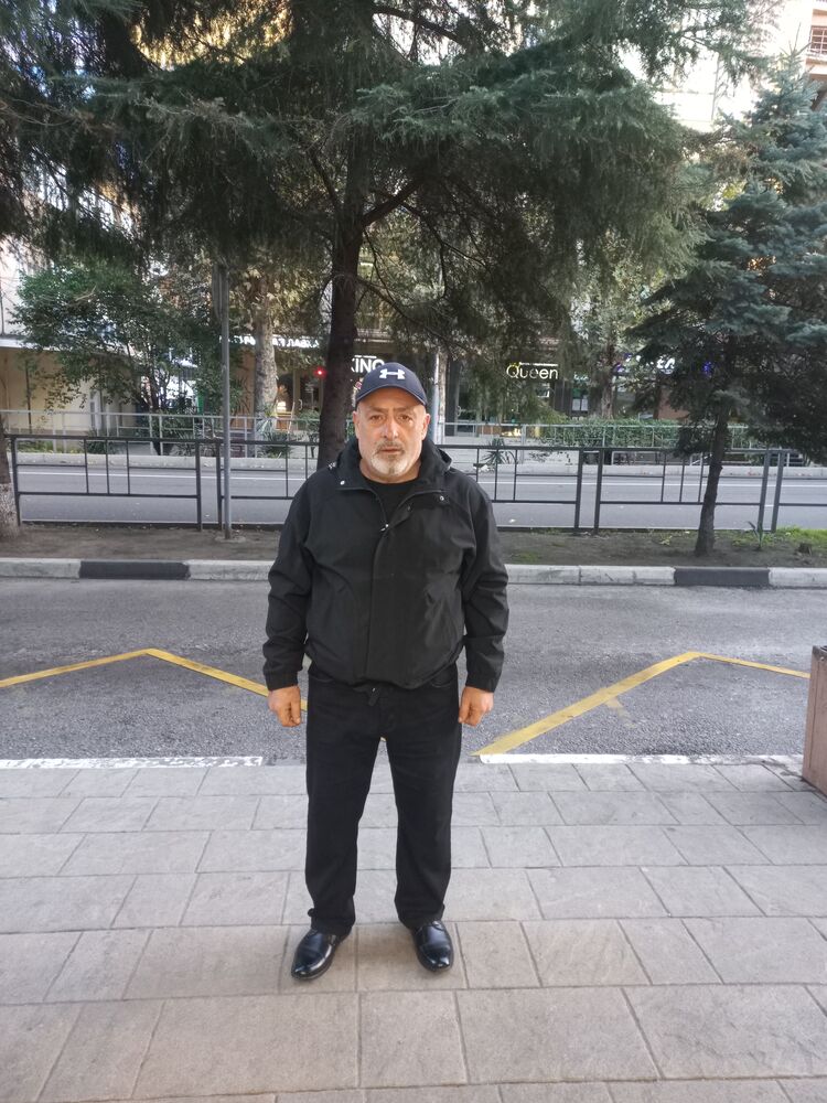  48035517  , 54 ,    