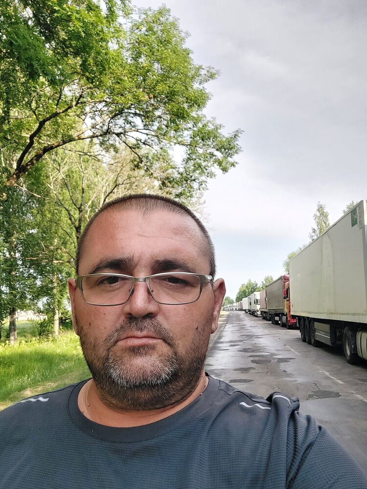  Uzice,   Dejan, 47 ,   ,   