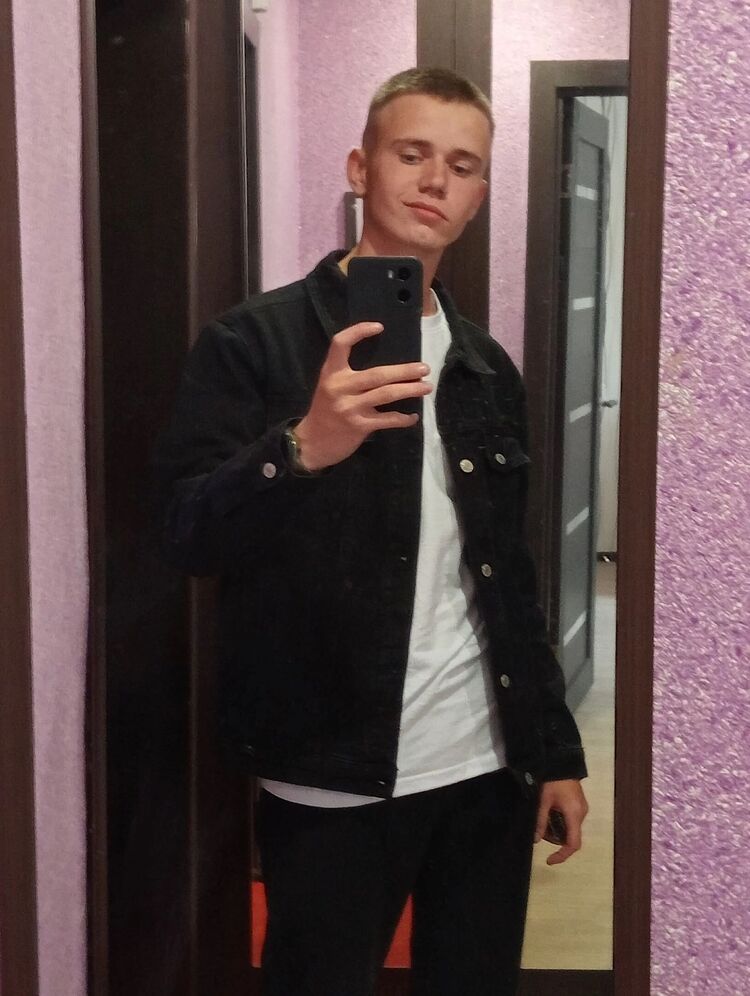  -,   , 21 ,     , c 