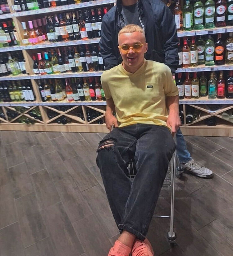  ,   , 24 ,   ,   