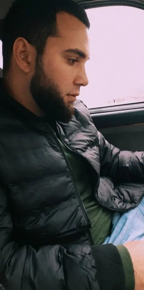  36472597  Ruslan, 26 ,    --