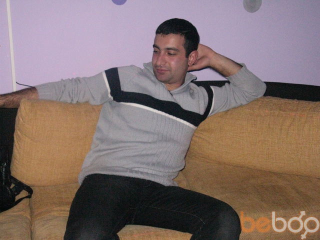  1230547  Paruyr, 34 ,    