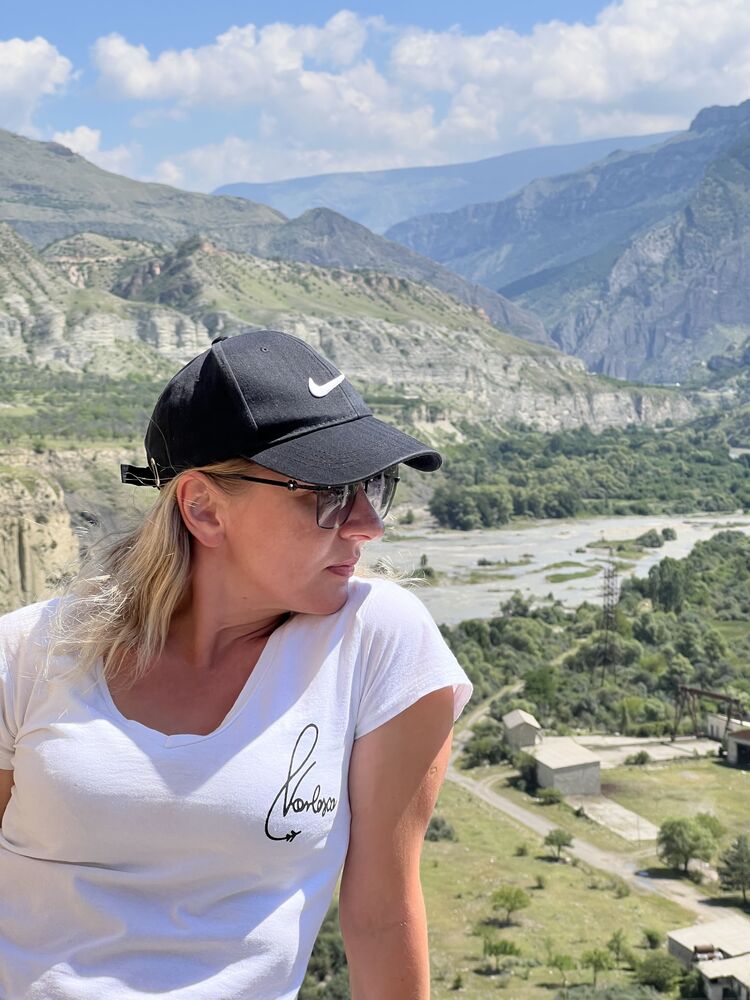  ,   Irina, 40 ,     , c , 