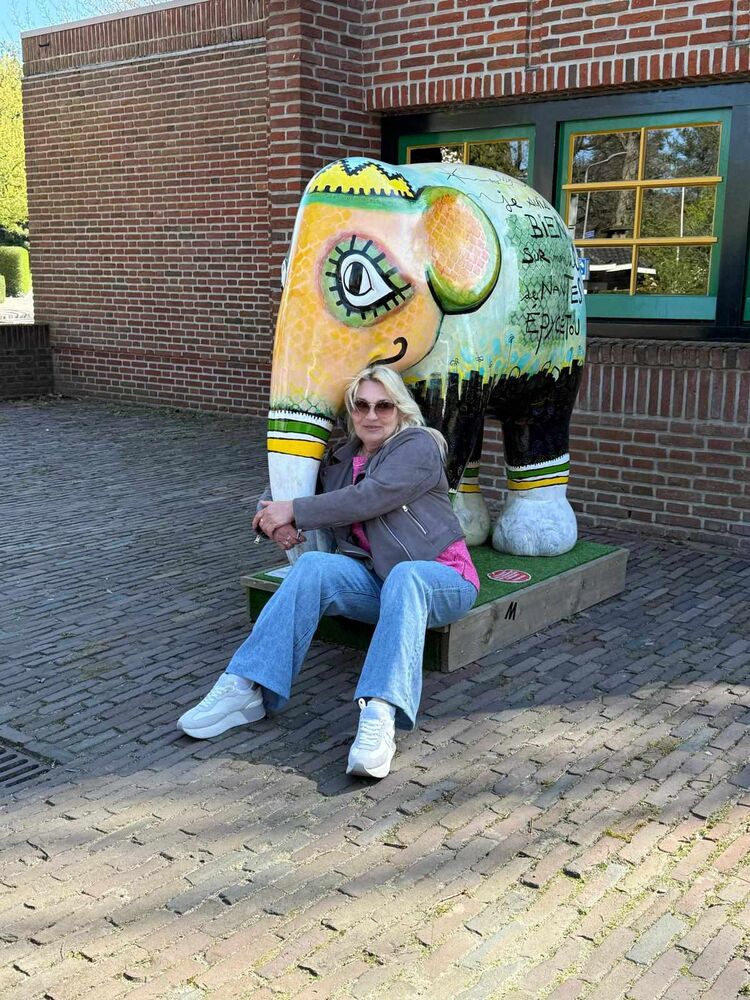 Hillegersberg,   , 61 ,   