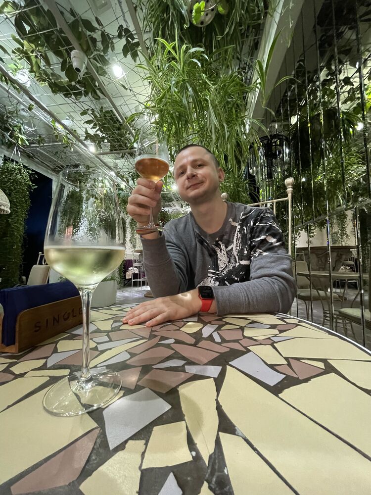 Barcelona,   Konstantin, 37 ,   ,   