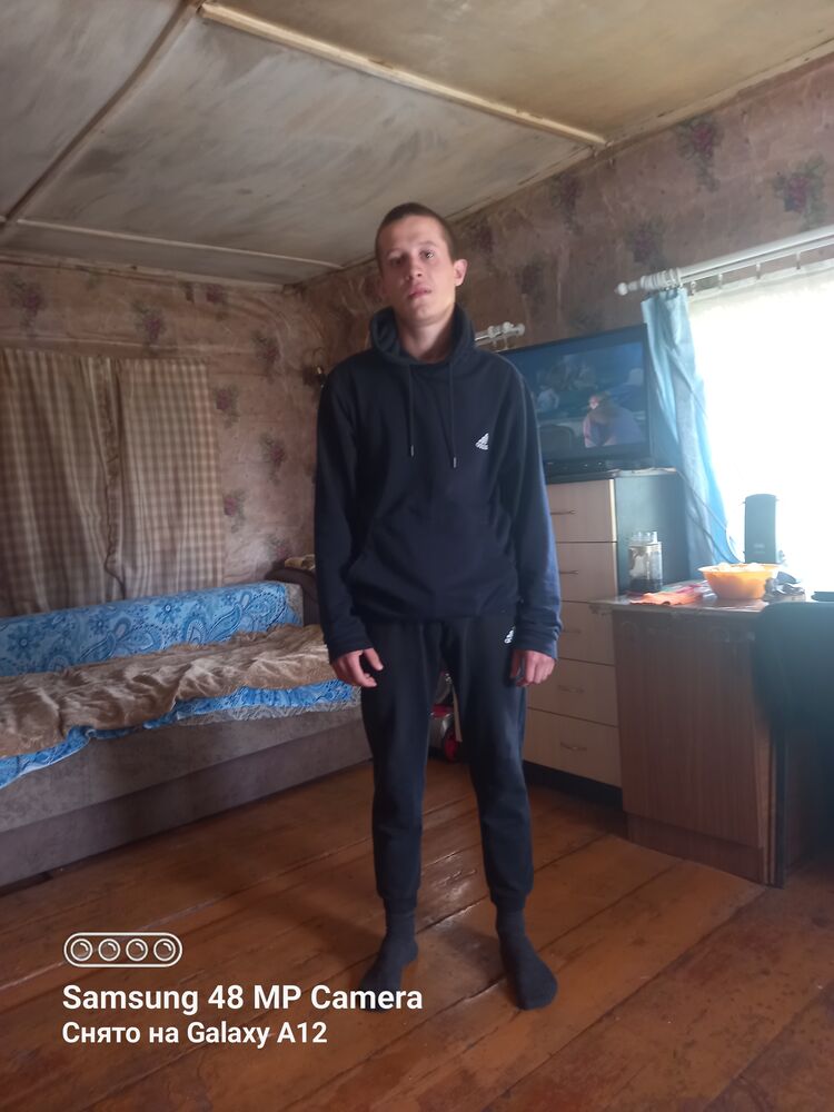  46764837  , 20 ,    