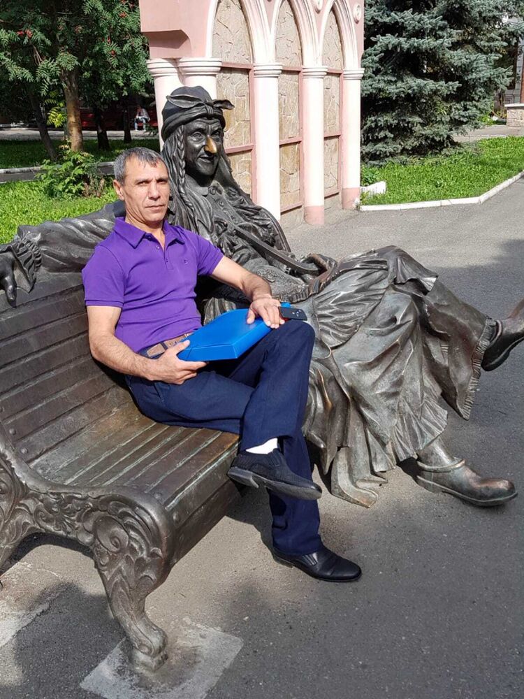  ,   Maksim, 50 ,     , c , 