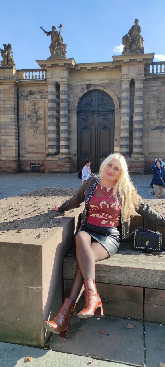  ,   Alena, 47 ,   ,   