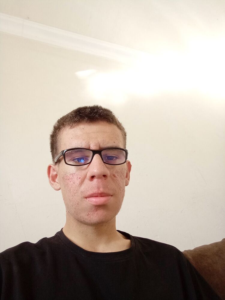  40488767  , 19 ,    