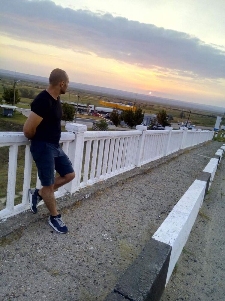  14549537  Dima, 33 ,    