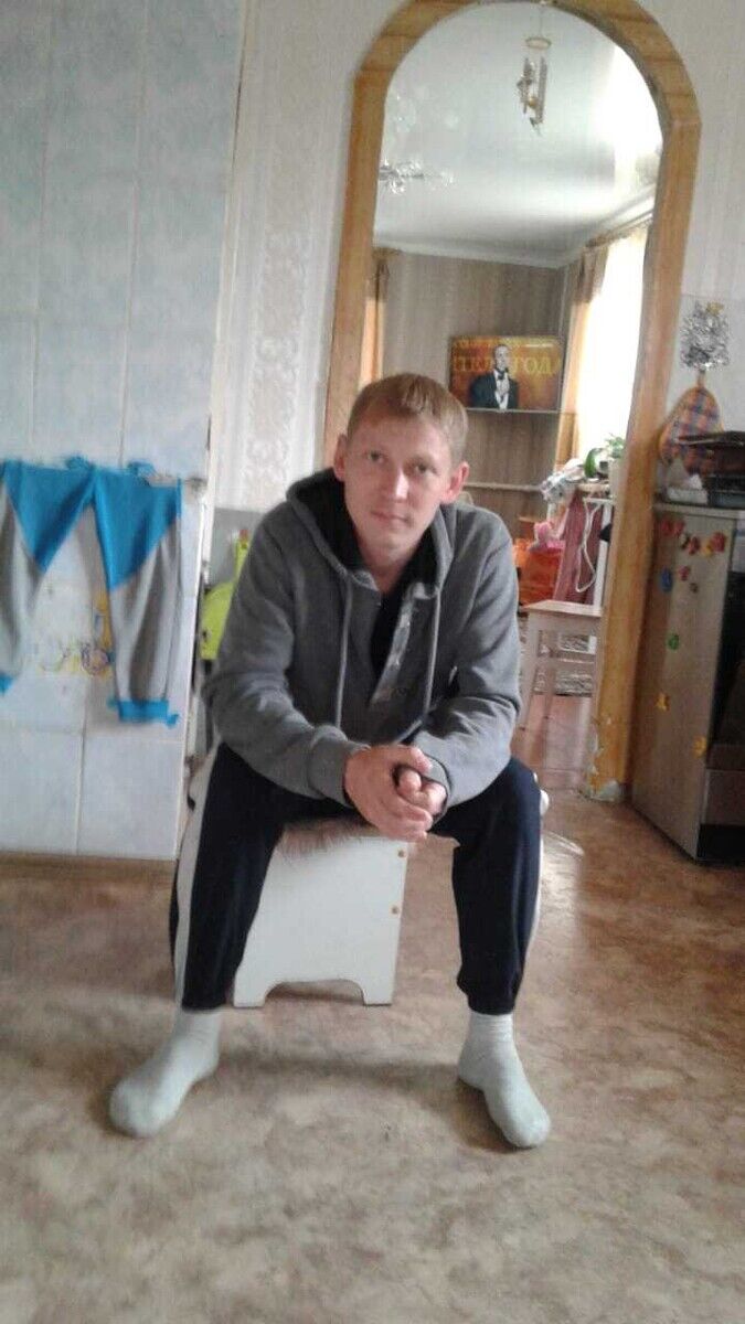  ,   Alex, 33 ,     , c 
