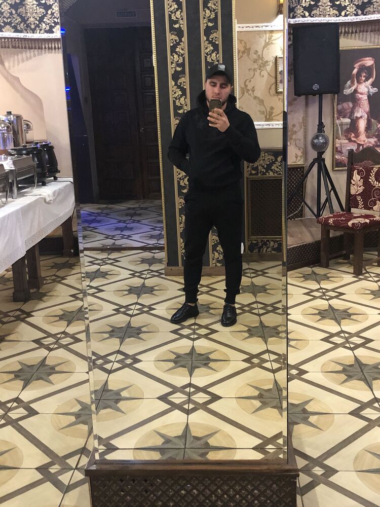  26056437  , 35 ,    