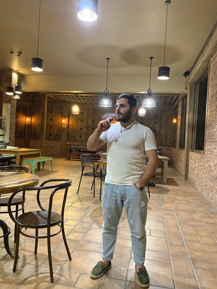  ,   Gizo, 25 ,   ,   