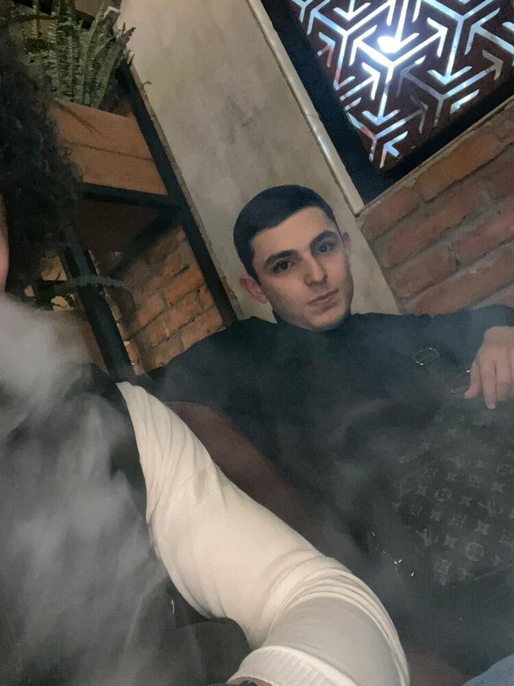  30645537  Vova, 24 ,    