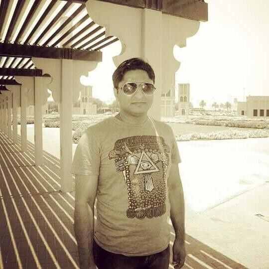  6859017  DrShabbir, 42 ,    